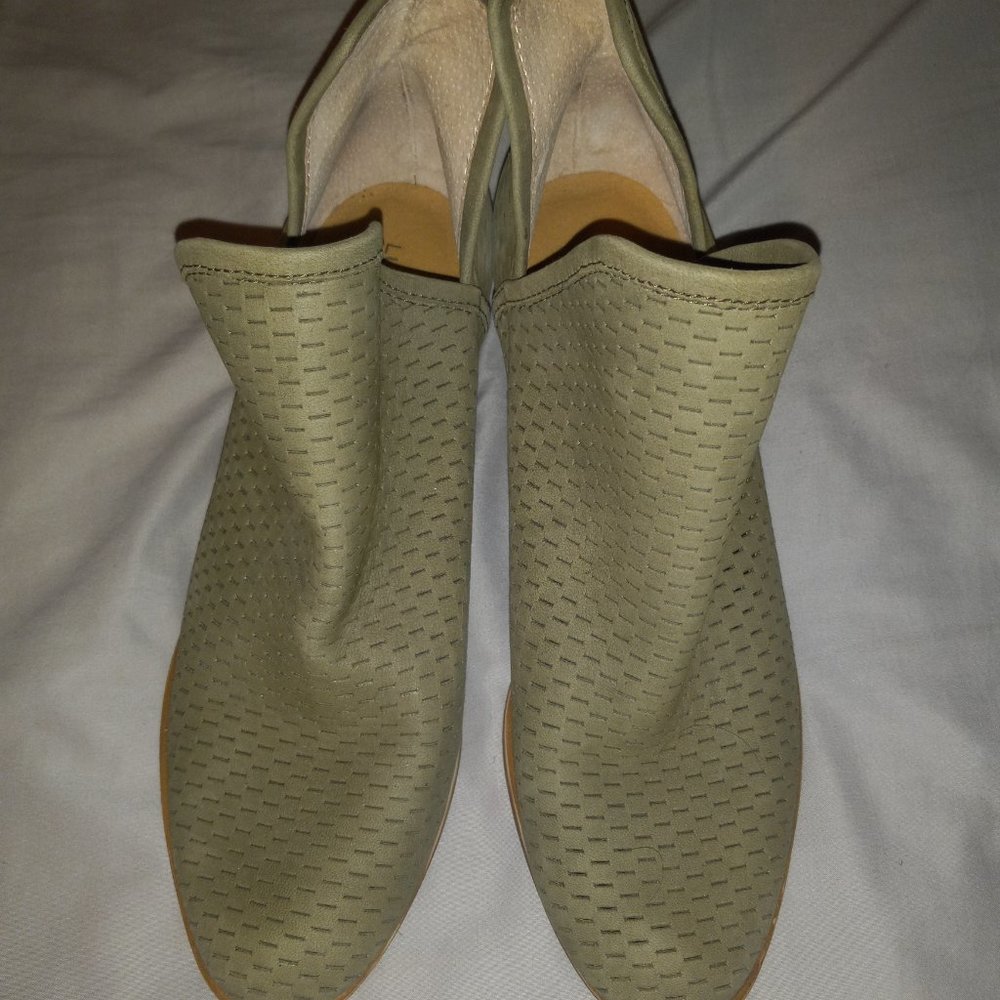 Women's Lucky Brand ankle boots